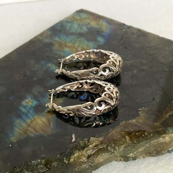 VTG Jezlaine Sterling Silver 925 Pierced Hinged Scrollwork Oval Hoop Earrings - Picture 6 of 16